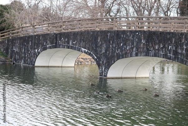 Obraz 石橋のある公園　冬の風景