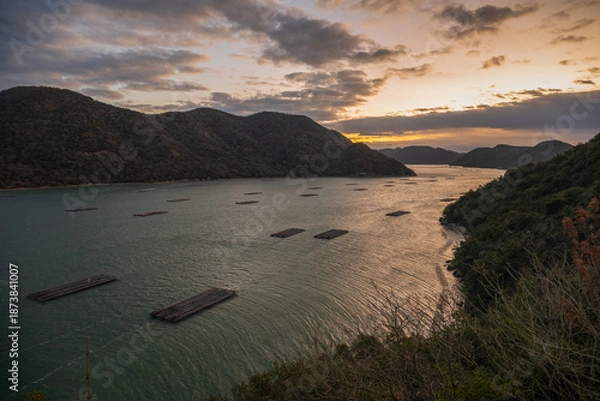 Obraz 日本の岡山の美しいトワイライトタイム