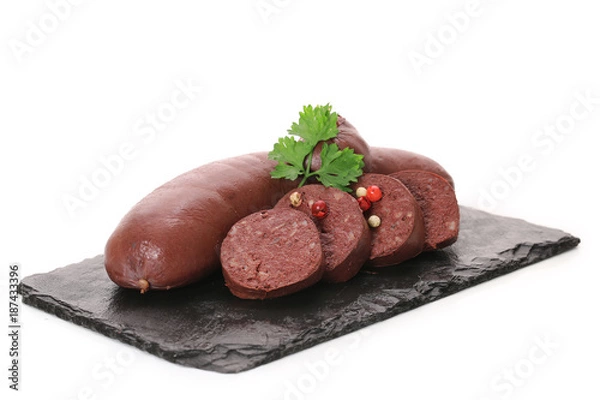 Obraz czarna kiełbasa na białym tle