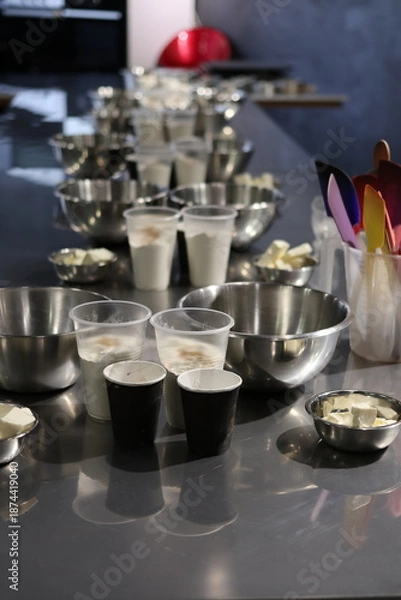 Obraz Preparation for the pastry workshop.