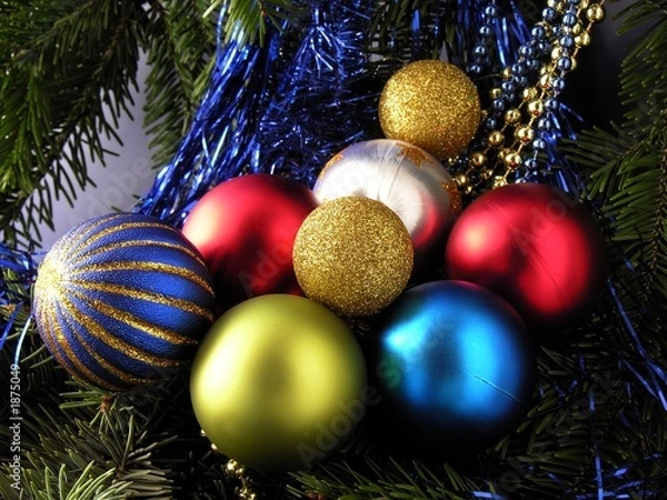 Obraz christmas-tree decorating tinsels