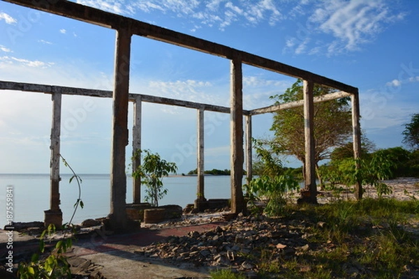 Fototapeta Ruins in paradise