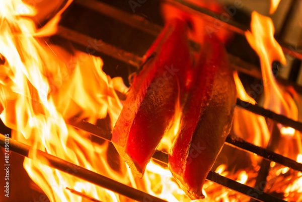 Obraz 土佐の藁焼き鰹のタタキ