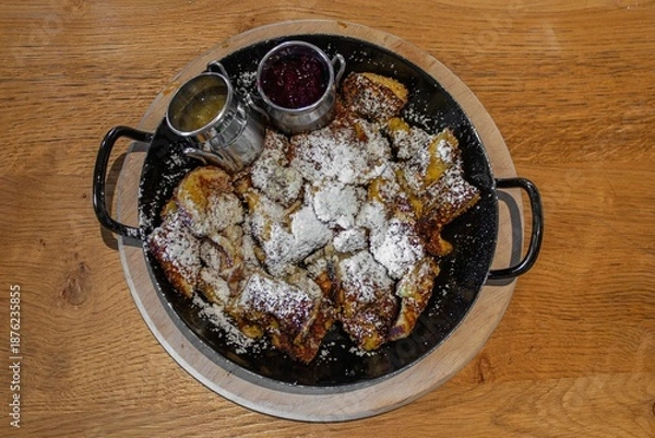 Obraz Austrian dessert kaiserschmarrn