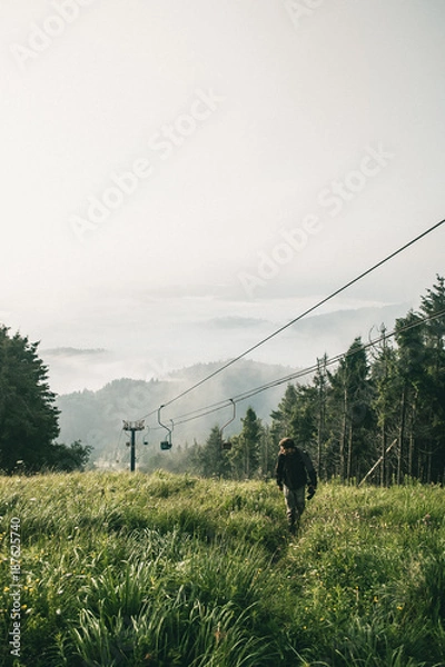 Obraz Прогулка на рассвете в горах