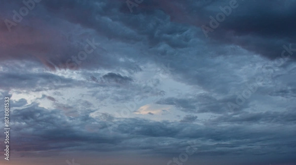 Obraz Serene blue twilight sky with light textured altocumulus cloud patterns