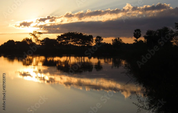 Obraz Dramatic sunrise (B)