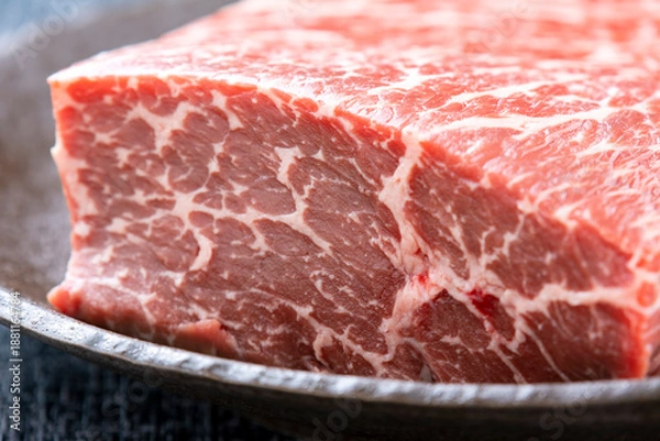 Obraz 牛肉(モモ ブロック)のアップ。
