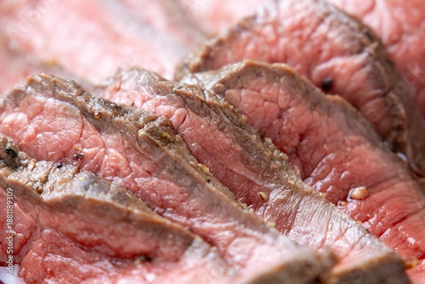 Obraz スライスしたローストビーフのアップ。