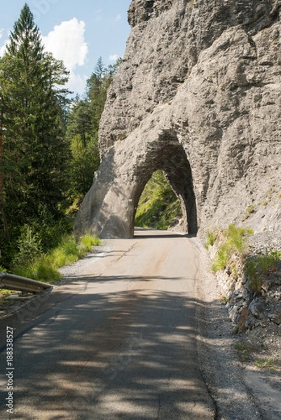 Obraz Tunel through rocks