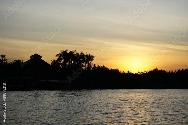 Obraz ベトナム　夕暮れの川の景色