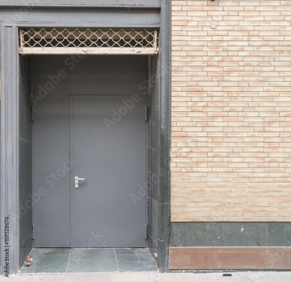 Fototapeta Tür in anthrazit eines Hauses