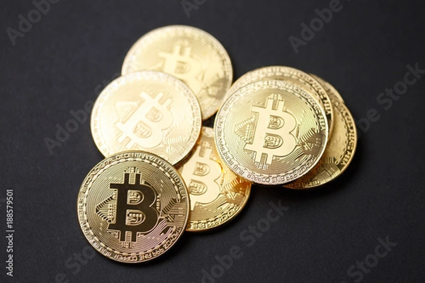 Fototapeta Many gold bitcoins