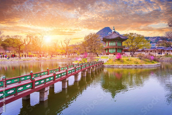 Obraz Gyeongbokgung palace in spring, South Korea.
