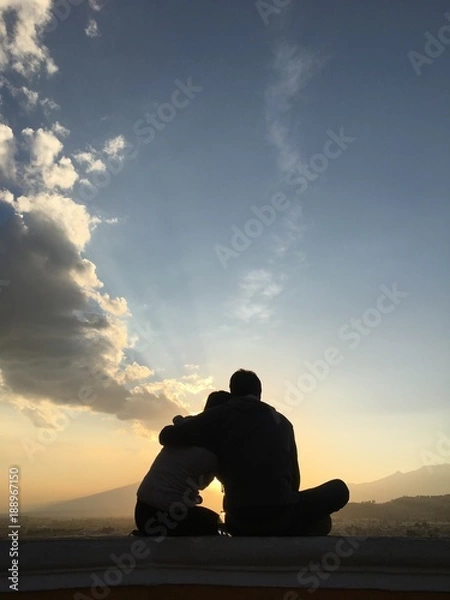 Obraz abrazo al atardecer