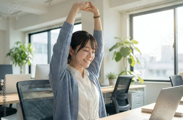 Obraz オフィスのビジネスシーン　ビジネスウーマン