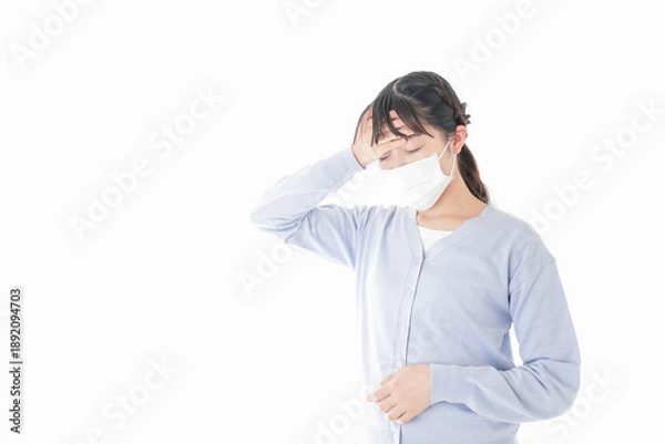 Obraz 風邪をひいた若い女性