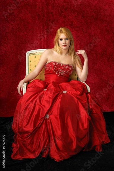 Obraz belle jeune femme en robe de soirée rouge