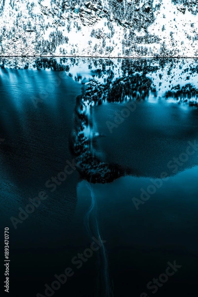 Obraz Ice and reflections to mountains