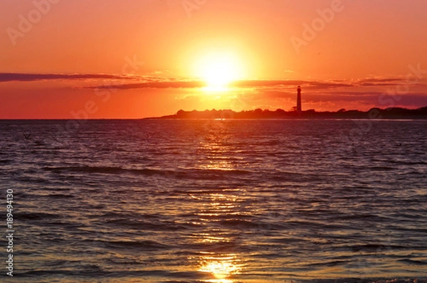 Obraz Lighthouse at sunset (Маяк на закате)