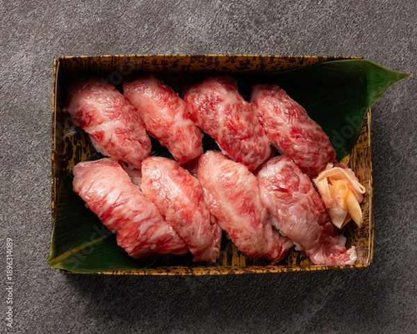 Obraz 和牛サーロイン肉寿司