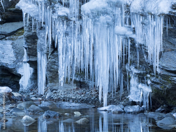 Fototapeta 三十槌の氷柱