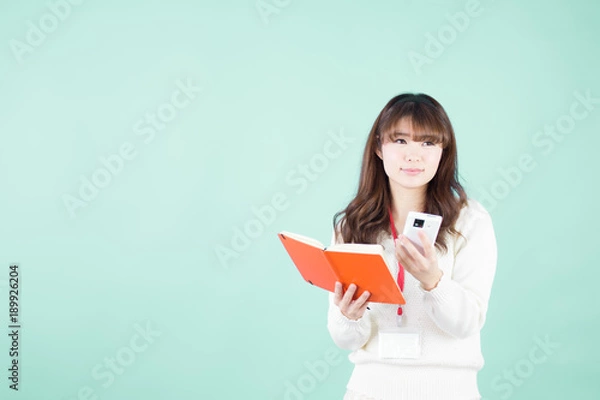 Fototapeta 女性・グリーンバック