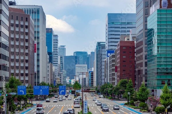 Fototapeta 都会の大通り