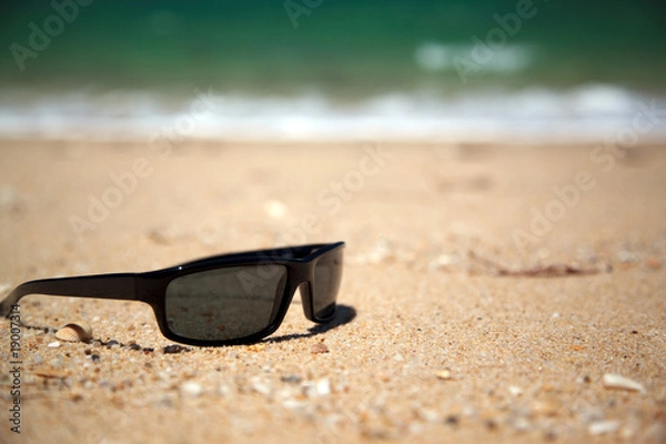 Obraz Sunglasses left behind