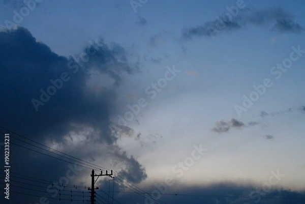 Obraz 雨が降り出しそうな空