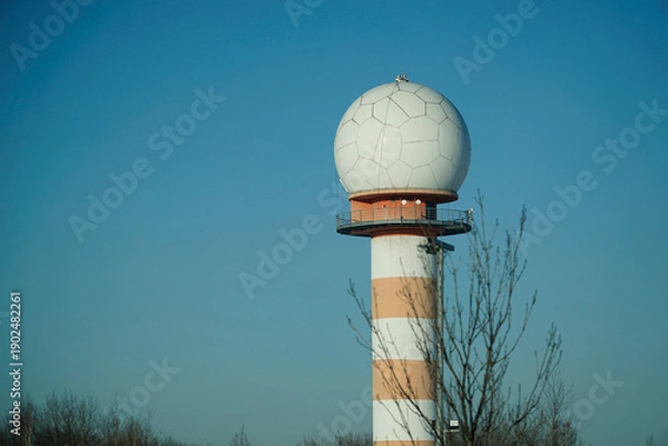 Obraz Communication tower with spherical radome
