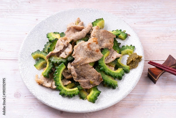 Obraz ゴーヤと豚のゆず胡椒炒め