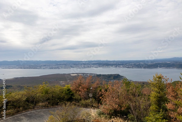 Fototapeta 湯之平展望所から鹿児島市内を望む風景（鹿児島県鹿児島市桜島小池町）