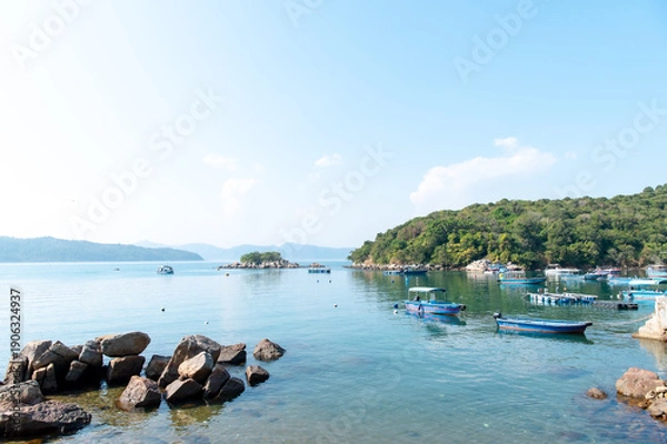 Obraz 香港　塔門島の海と町並み