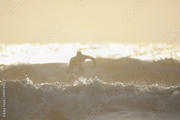 Obraz 朝焼けと波