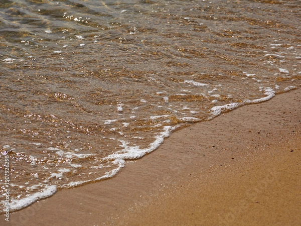 Obraz 美しいビーチの砂浜と透明な海水の風景