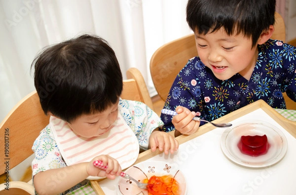 Obraz ゼリーを食べる子供