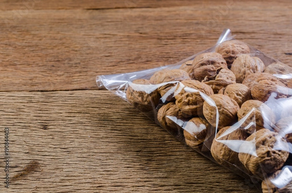 Obraz walnuts in plastic bag package