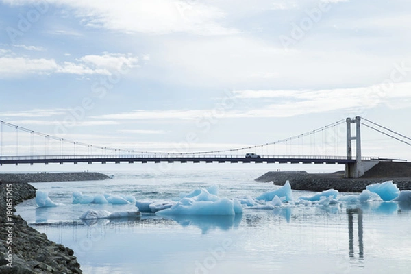 Obraz ヴァトナヨークトル氷河　ヨークルスアゥルロゥン