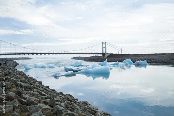Obraz ヴァトナヨークトル氷河　ヨークルスアゥルロゥン