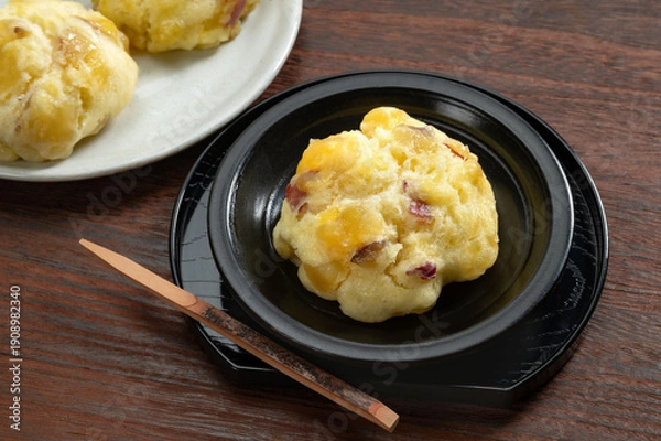 Fototapeta 愛知県の郷土料理、鬼まんじゅう