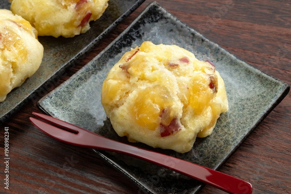 Fototapeta 愛知県の郷土料理、鬼まんじゅう