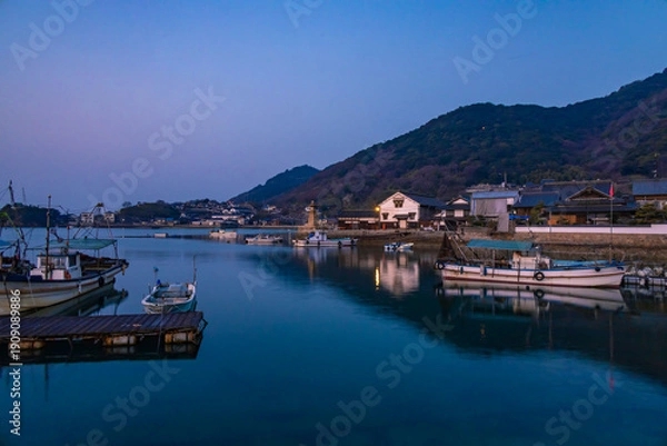 Obraz 鞆の浦　漁港　夜明