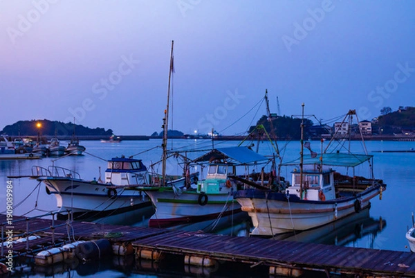 Obraz 鞆の浦　漁港　夜明