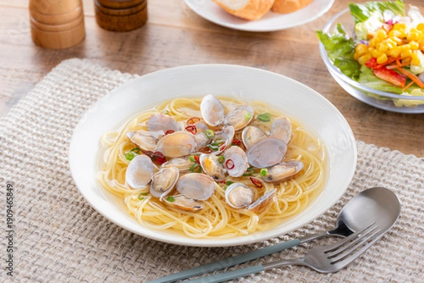 Obraz あさり入りボンゴレビアンゴのスープパスタランチ