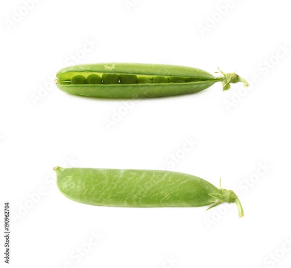 Fototapeta Green pea bean isolated