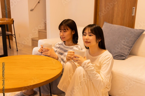 Obraz ホテル女子会　パジャマ　映画