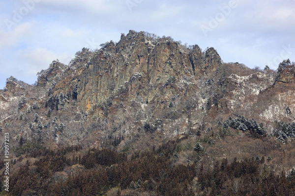 Fototapeta 岩櫃山　冬景色