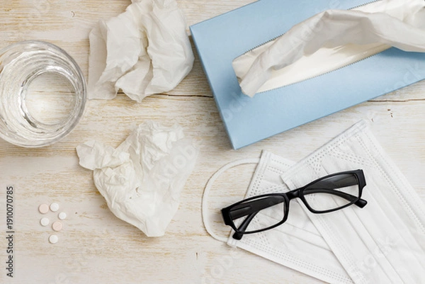 Obraz 	花粉症｜眼鏡、薬、マスク、ティッシュ