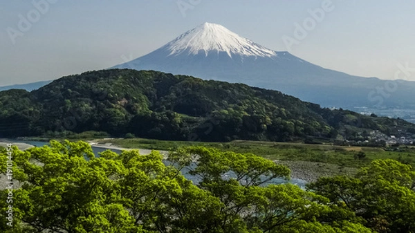 Obraz 日本、静岡県、雪を被った富士山、冬、絶景